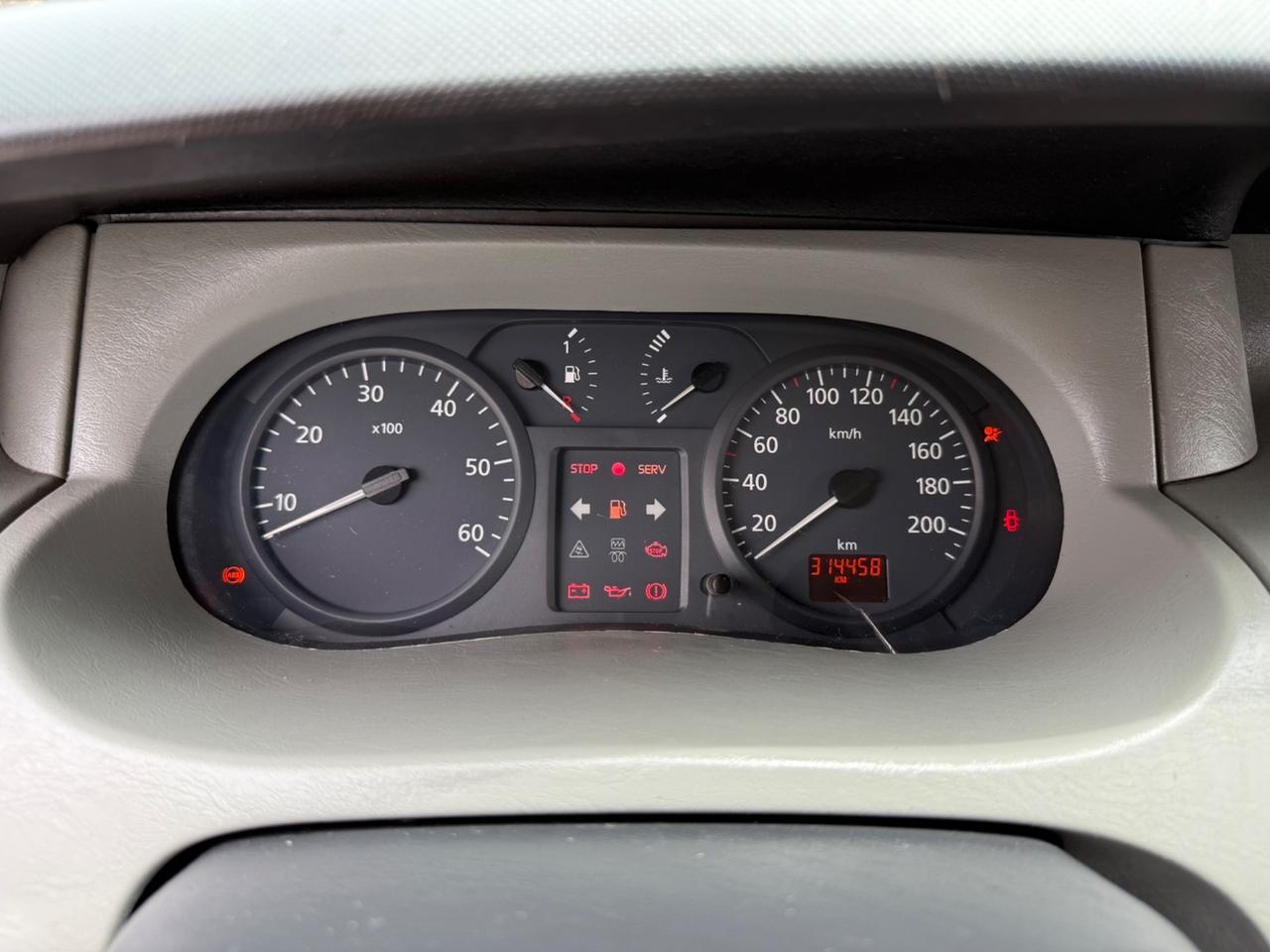 Renault Trafic 1.9 dCi 9 POSTI VETTURA