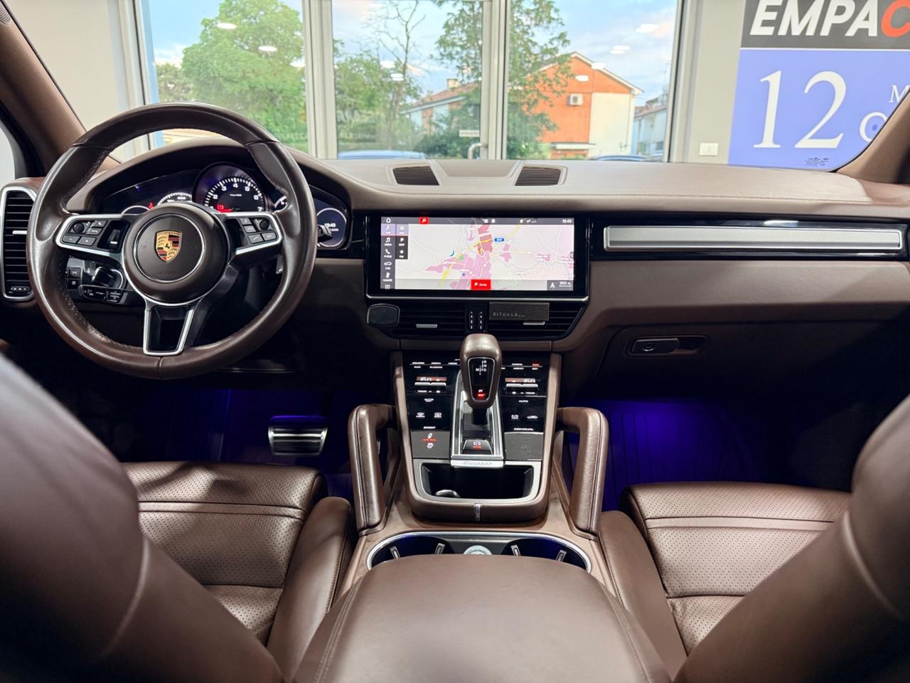 Porsche Cayenne 3.0 V6 1 PROPRIETARIO "BURMESTER"