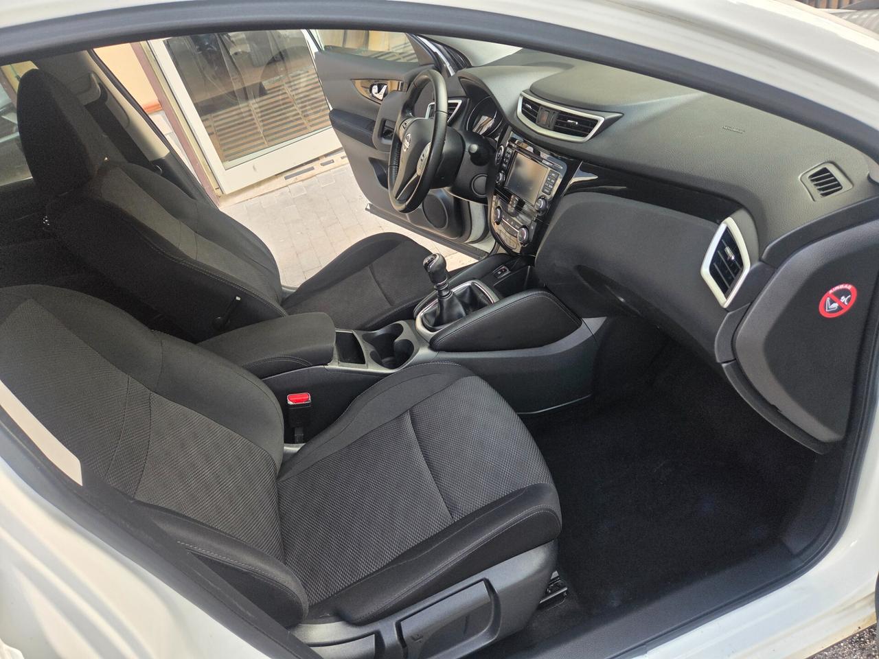 NISSAN QASHQAI TETTO PANORAMICO NAVIGAT TELECAM KMCERT