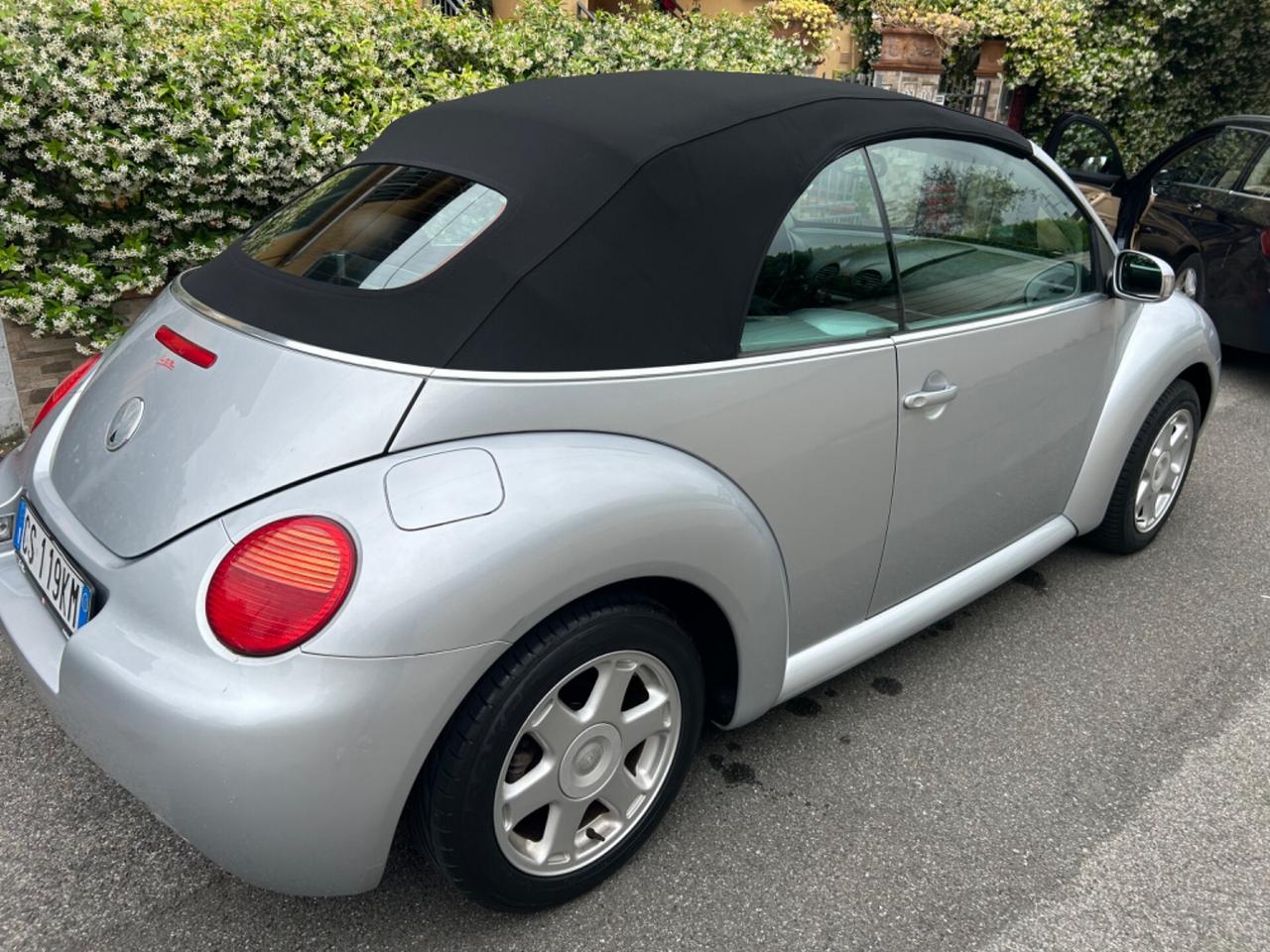 Volkswagen New Beetle 1.9 TDI 101CV Cabrio 1 Proprietaria