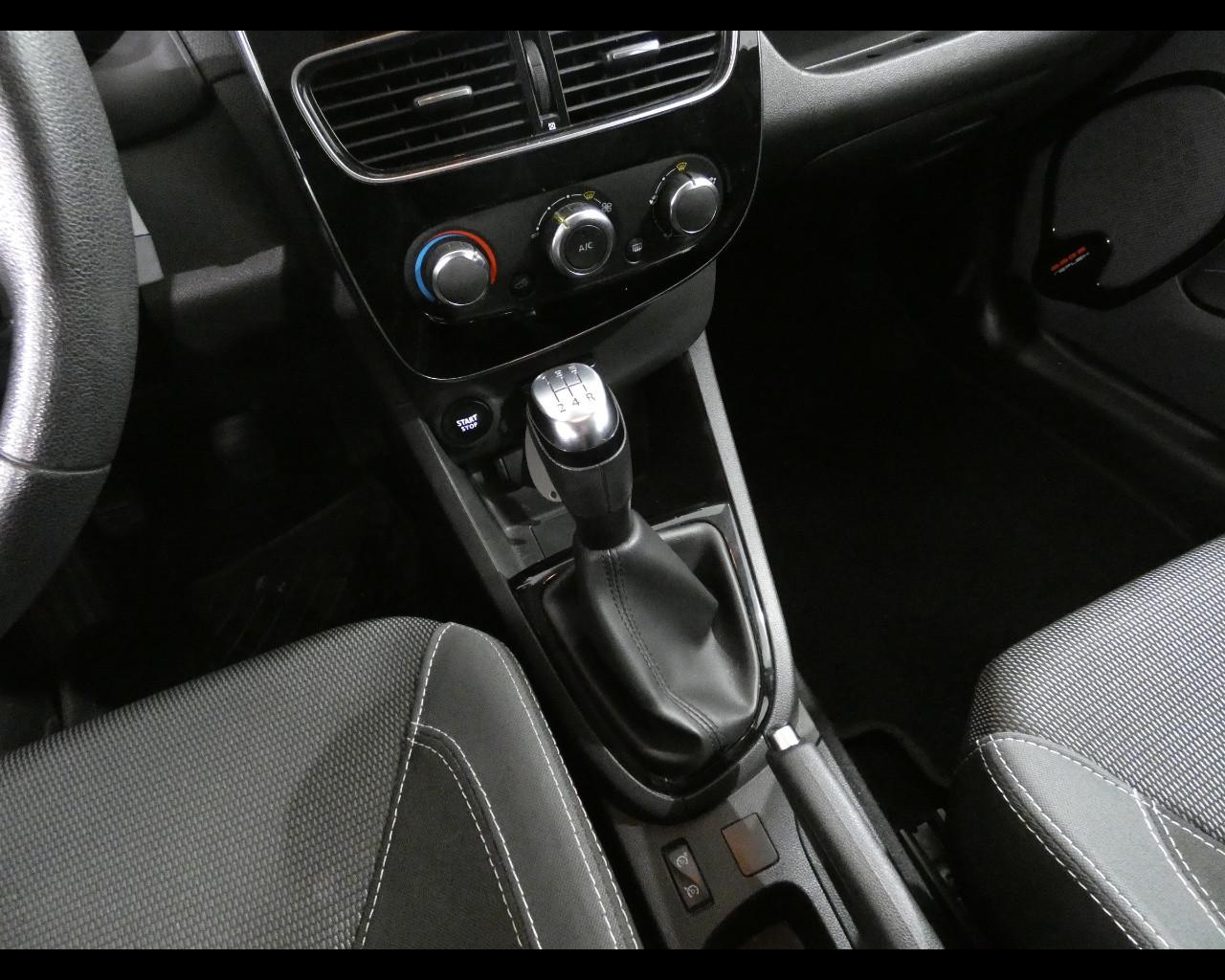 RENAULT Clio 4ª serie - Clio 1.2 75CV 5 porte Zen