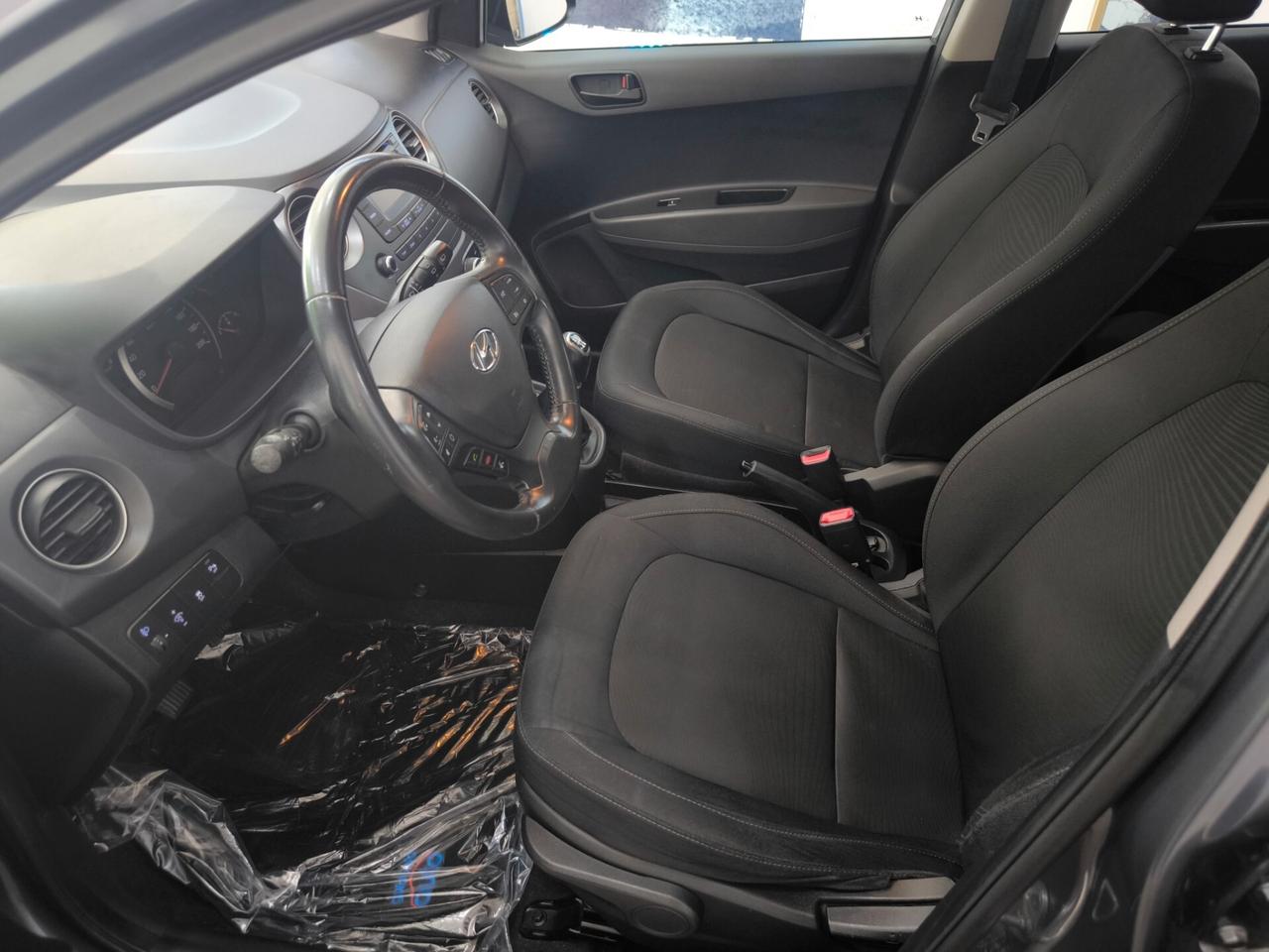 Hyundai i10 1.0 Login