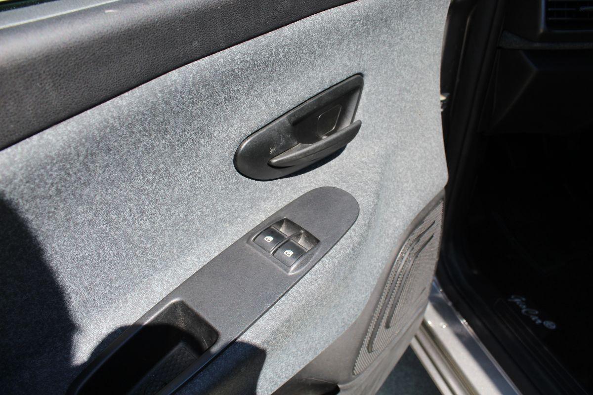 LANCIA - Ypsilon - 1.0 FireFly 5p.S&S Hyb. Gold Pl.