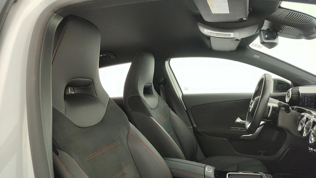 Mercedes-Benz A 200 d AMG Line Advanced Plus auto
