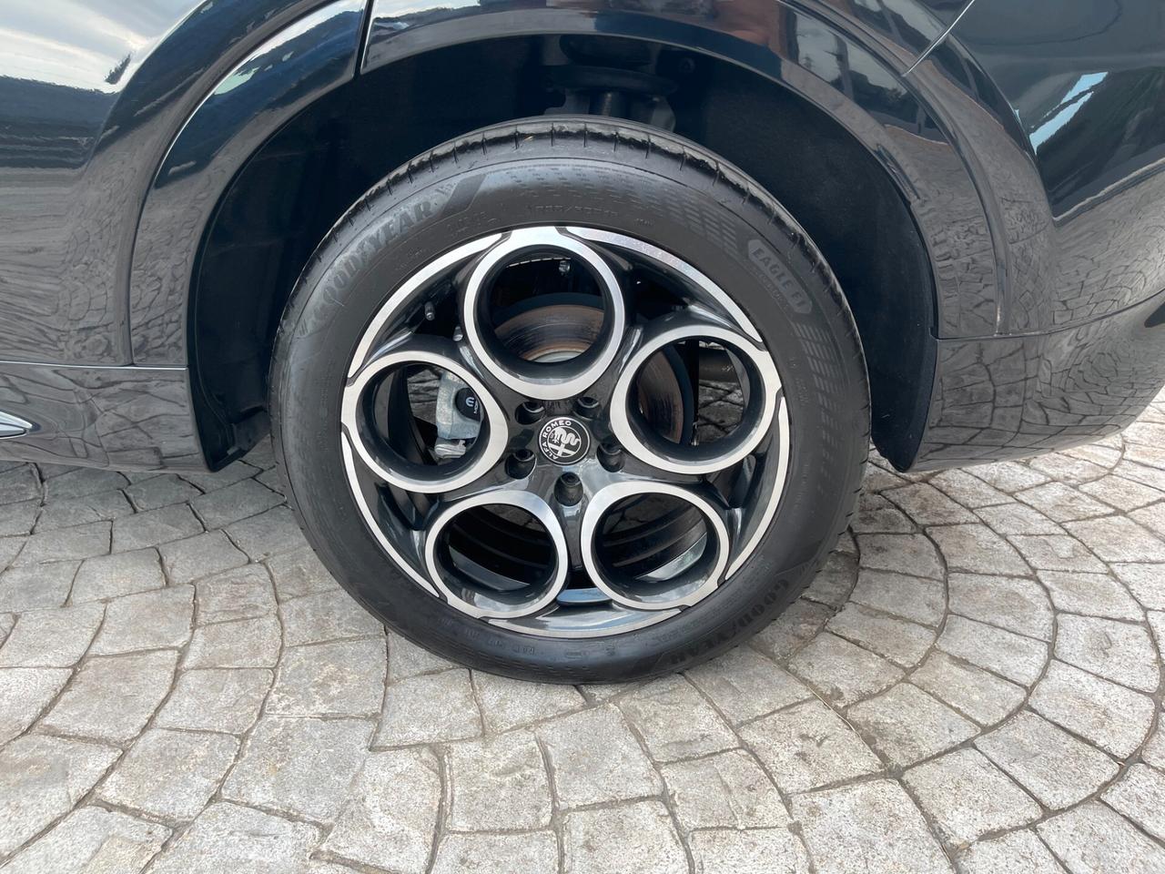 Alfa Romeo Tonale 1.6 diesel 130 CV TCT6 Sprint