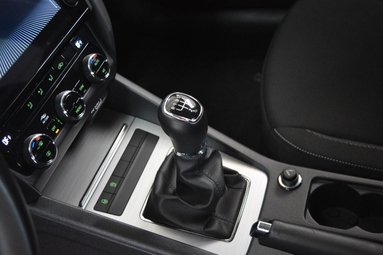 Skoda Octavia 1.6 TDI SCR 115 CV Wagon Executive DAB Navi