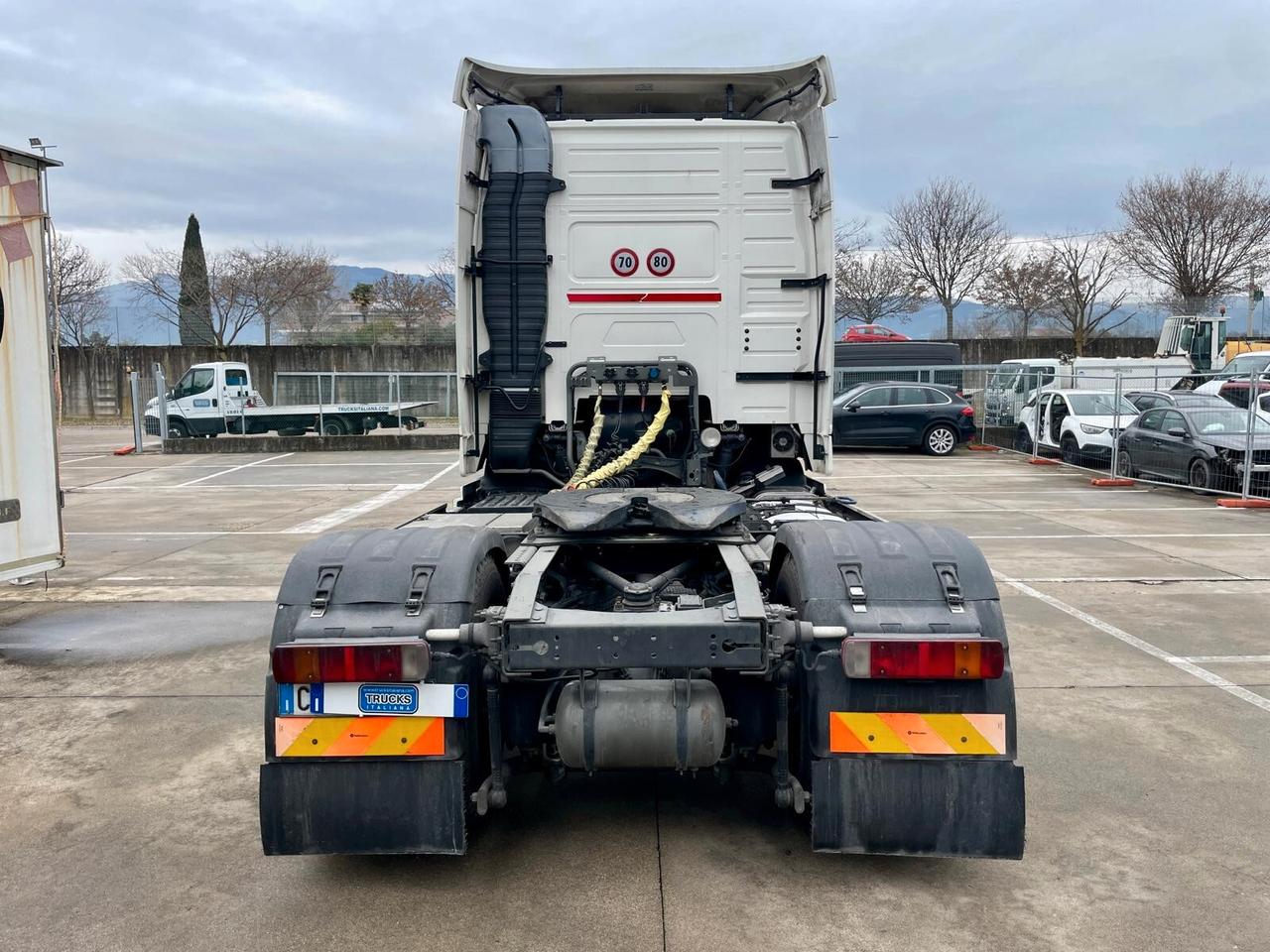 VOLVO FH12-460 - AUTOMATICO CON VOITH -EURO 3 TACHIGRAFO ANALOGICO