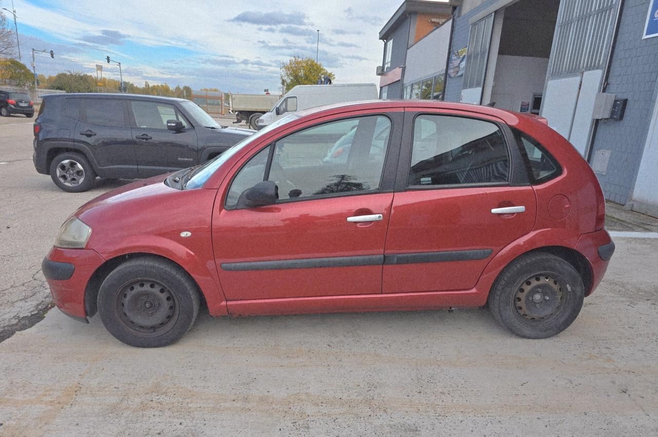 Citroen C3 1.1 Elegance frizione appena cambiato