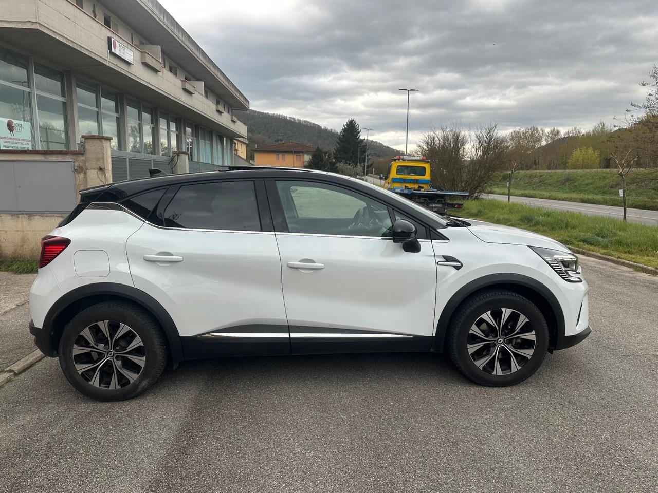 Renault Captur Full Hybrid E-Tech 145 CV Techno