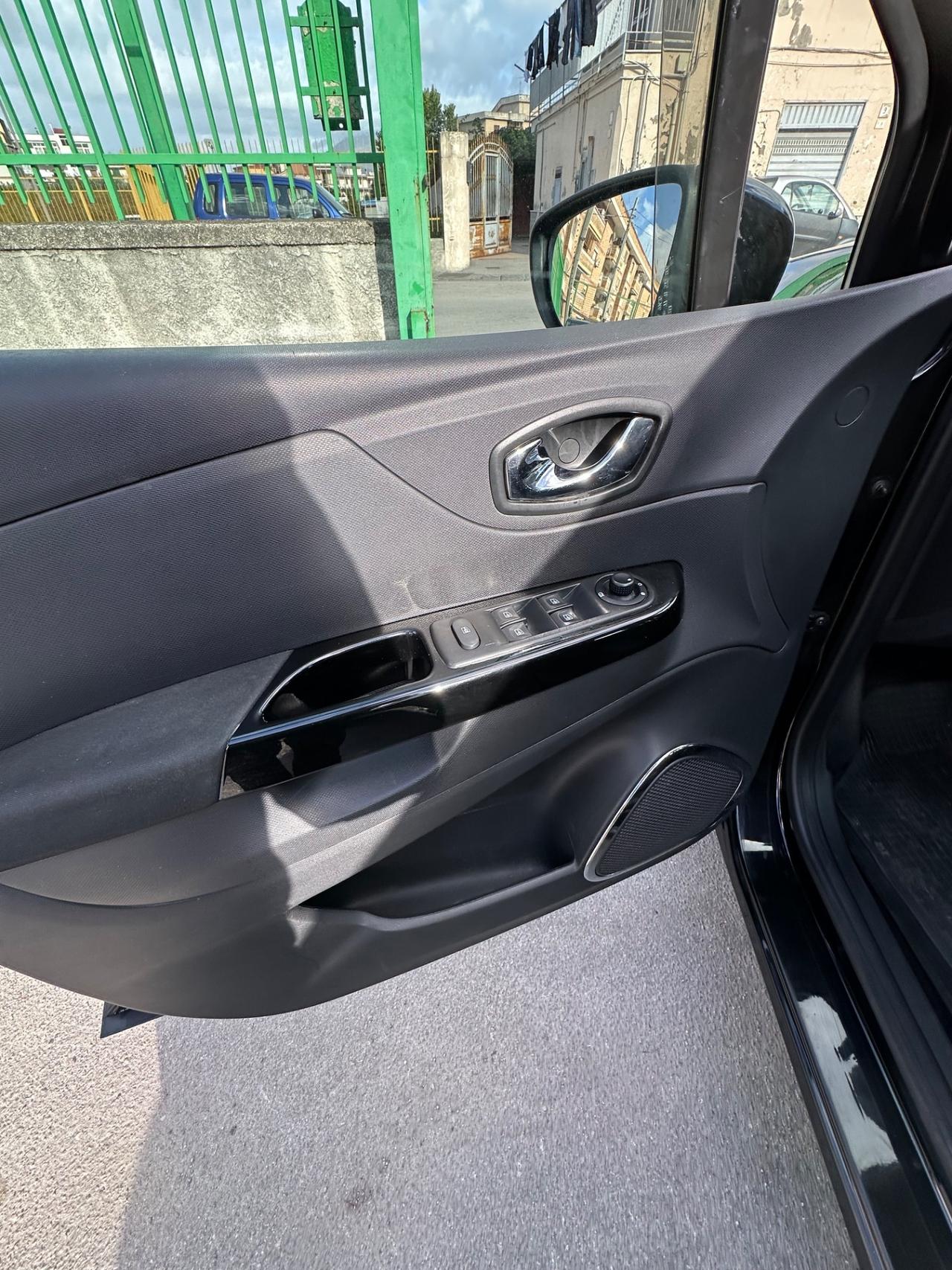 Renault Captur 1.5 dCi 8V 90 CV EDC Energy R-Link