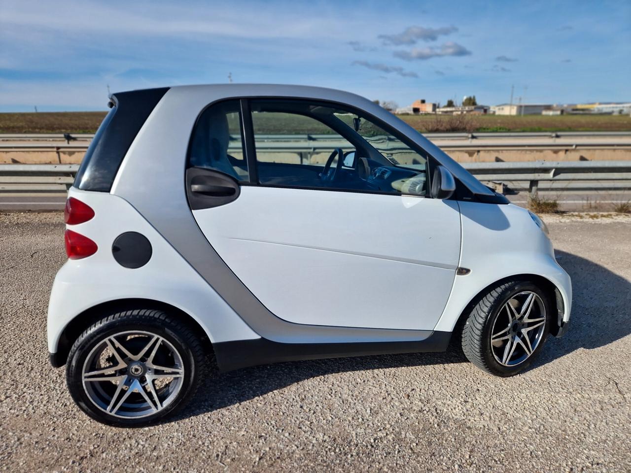 Smart ForTwo 1000 52 kW coupé passion