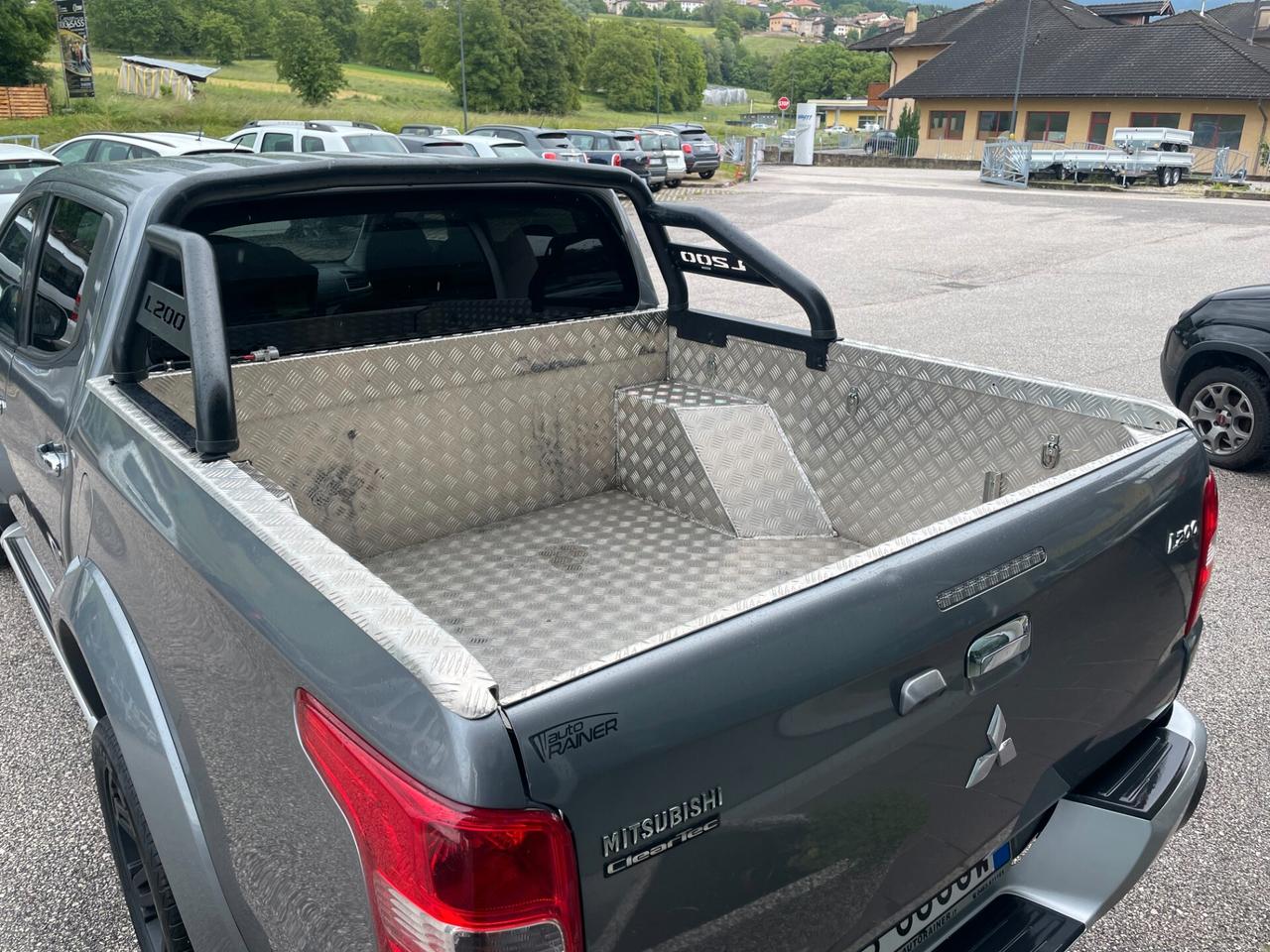 Mitsubishi L200 EDITION 100 2.4 DI-D/181CV