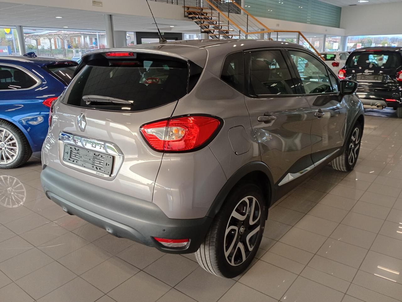 Renault Captur TCe 12V 90 CV - NEOPATENTATI