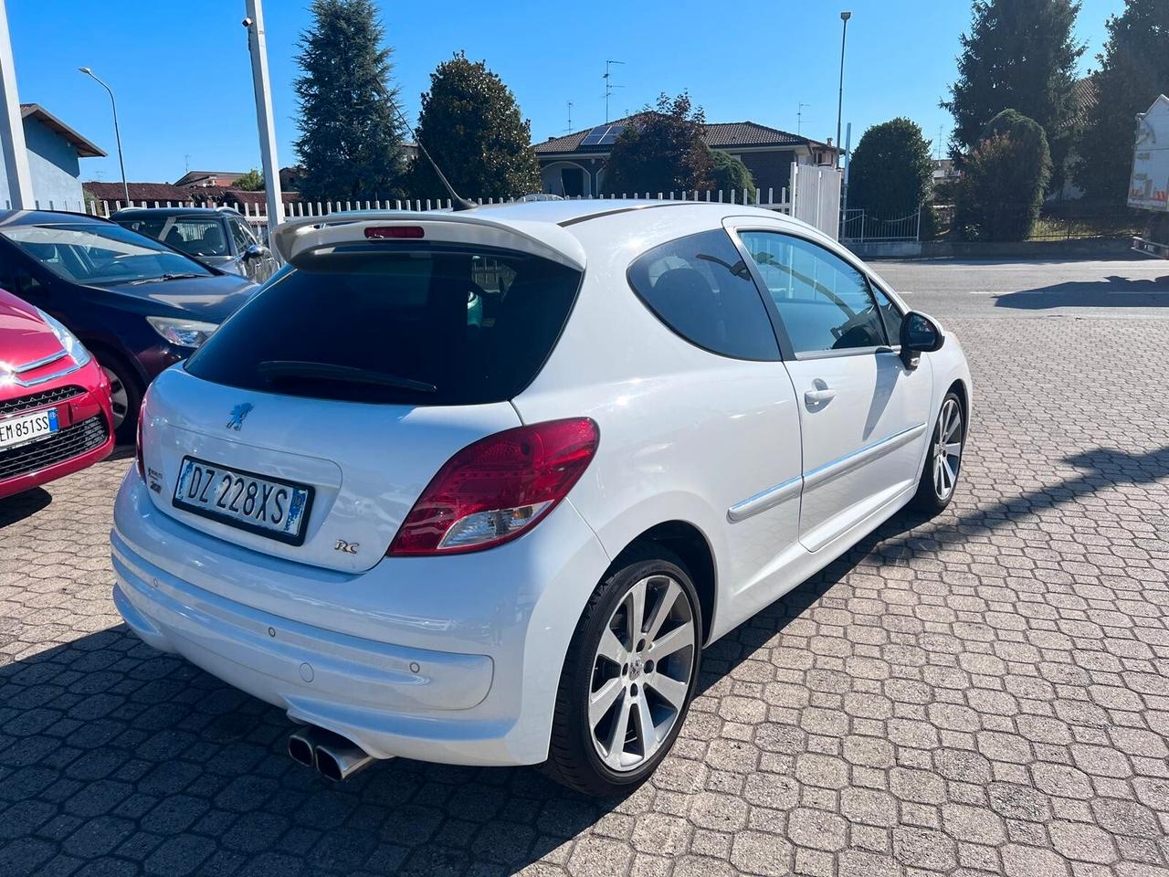 Peugeot 207 1.6 THP 156CV 3p. Féline