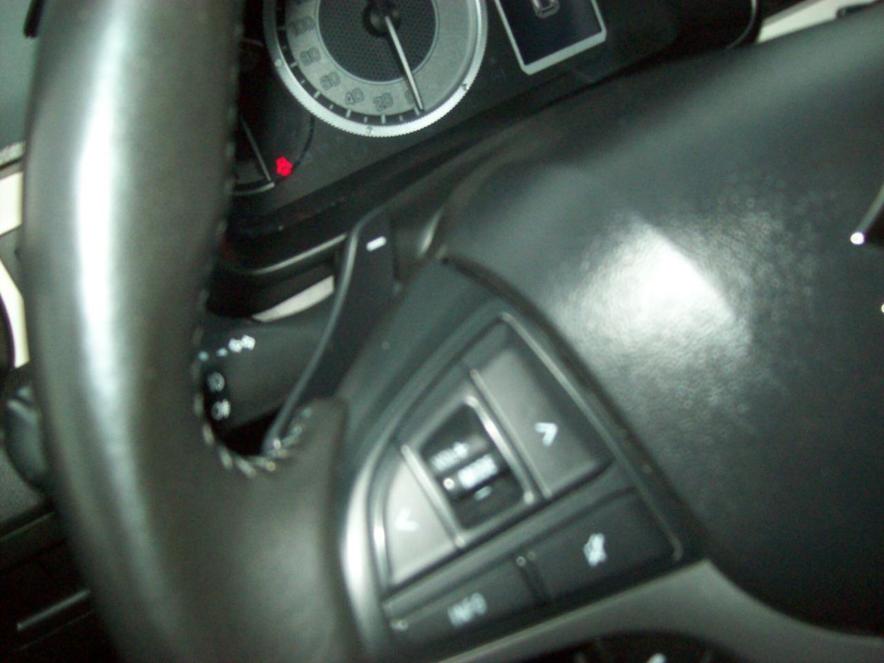 Suzuki Ignis 1.2 Hybrid Top