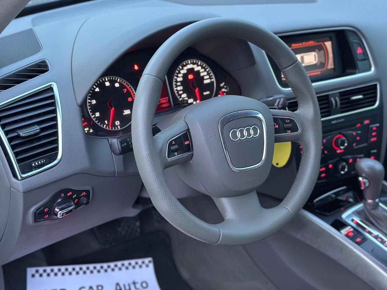 Audi Q5 2009 2.0 TURBO TFSI 211 CV quattro S troni