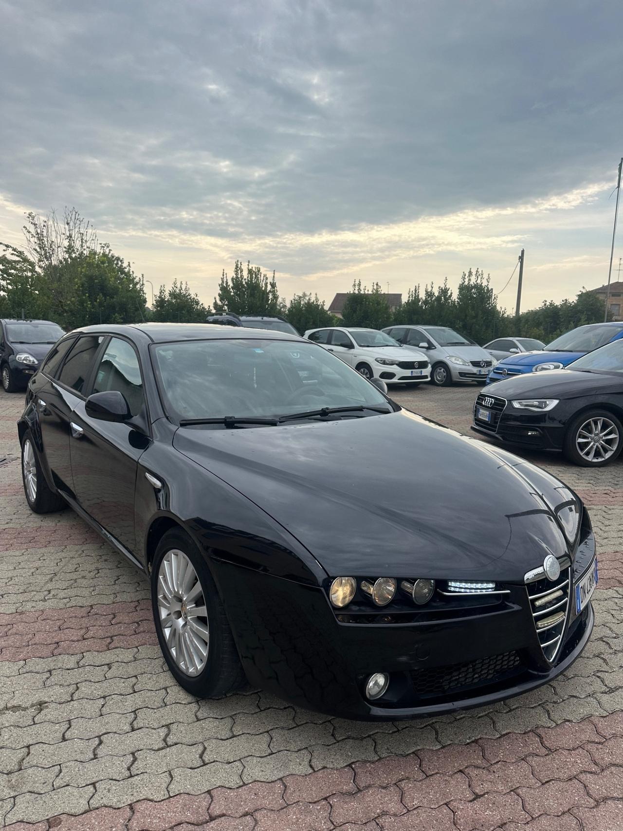 Alfa Romeo 159 1.9 JTDm 16V Sportwagon Progression