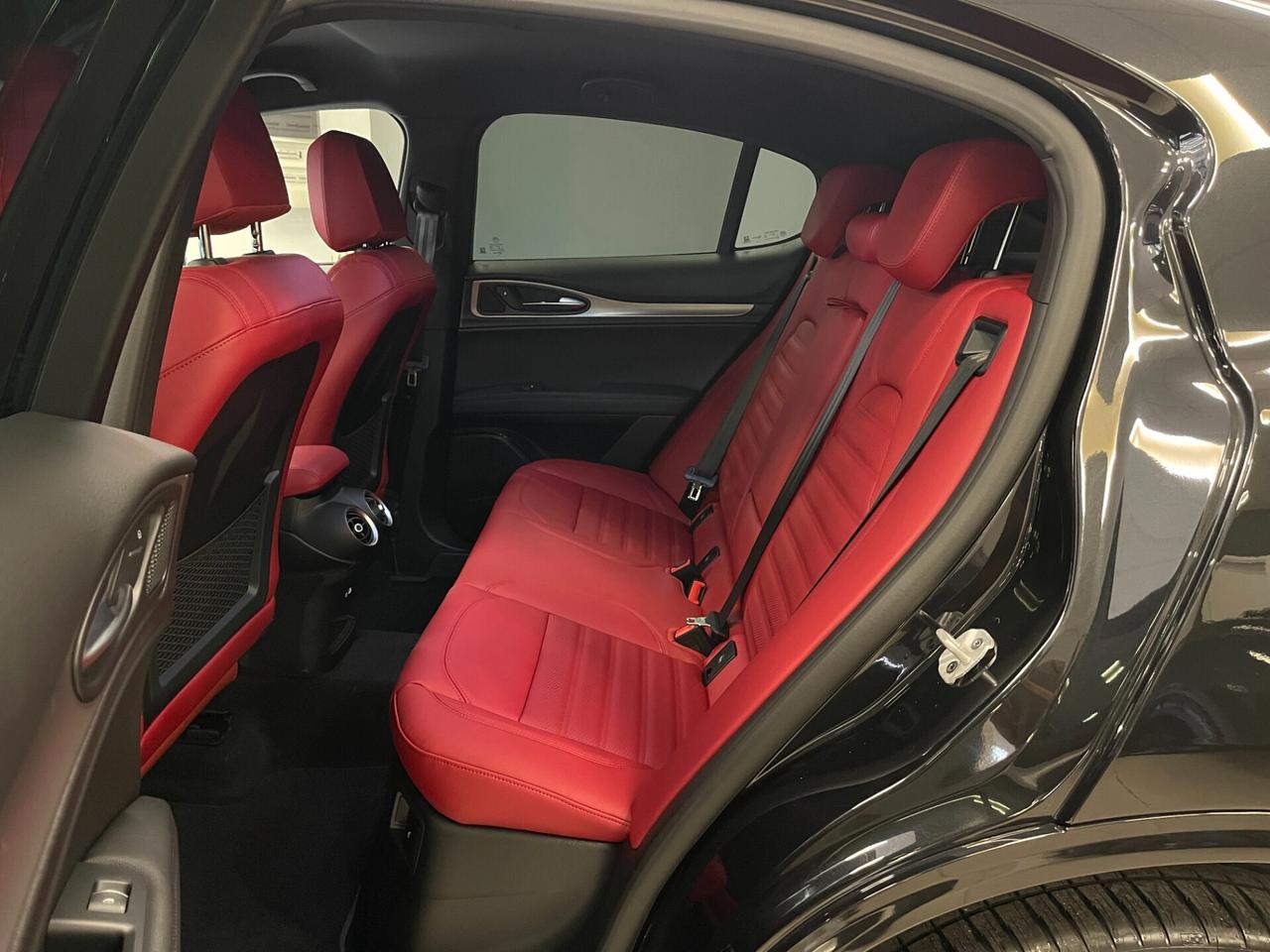 Alfa Romeo Stelvio Veloce 2.2 Q4 210cv