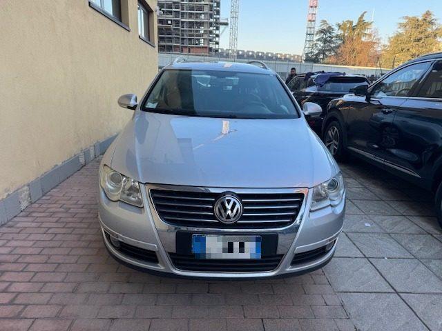 VOLKSWAGEN Passat 2.0 TDI DPF Var. Highline