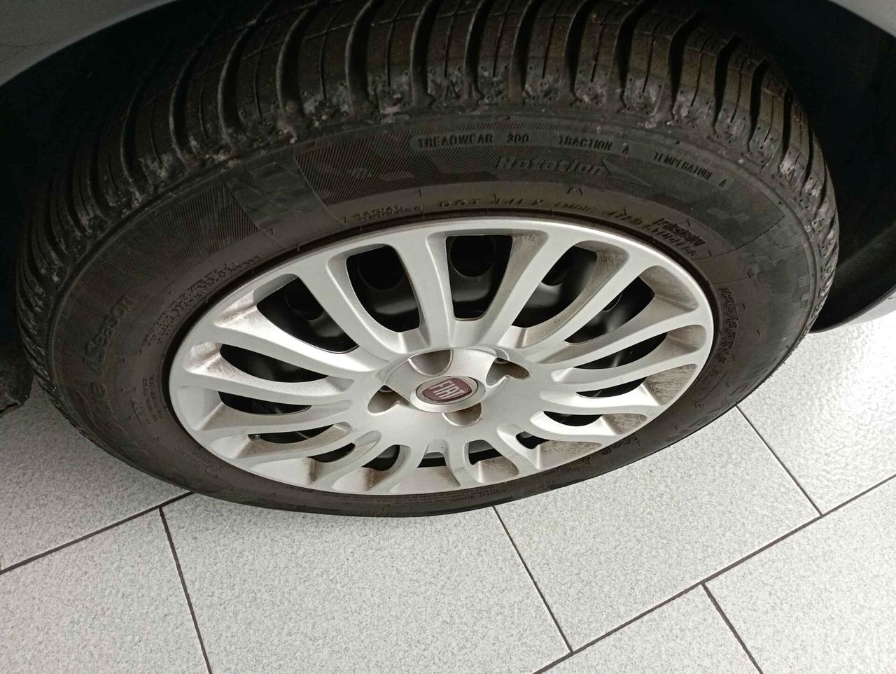 Fiat Punto 1.3 MJT II S&S 95 CV 5 porte Street