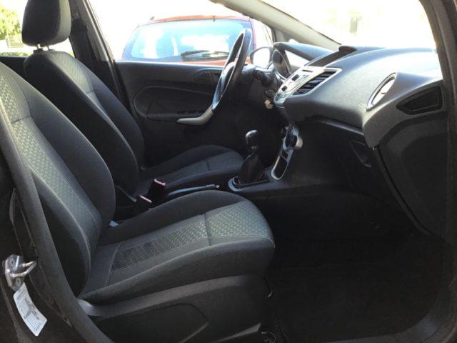 FORD Fiesta 1.6 TDCi 90cv 5p Titanium