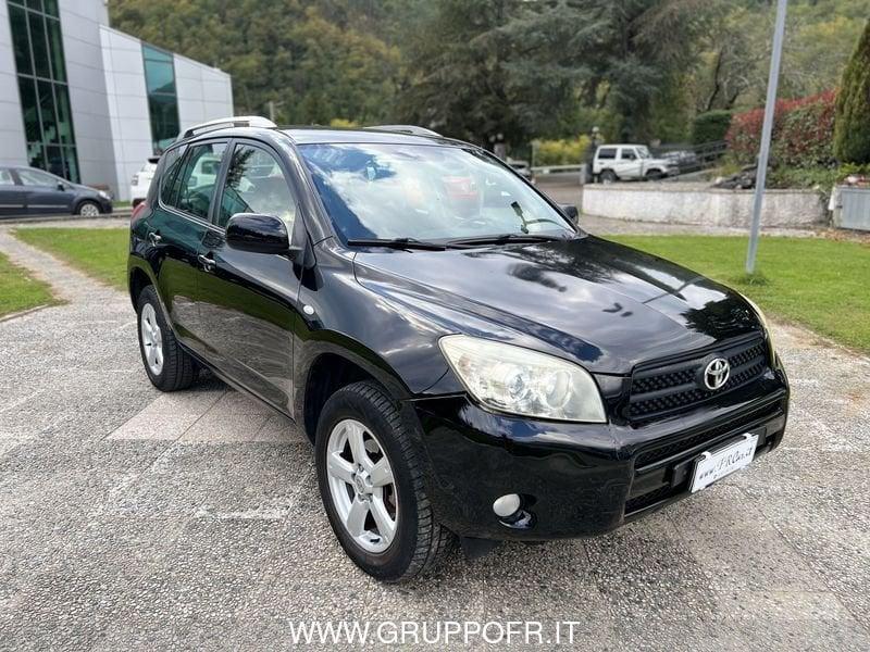 Toyota RAV4 2.2 D-4D 136 CV