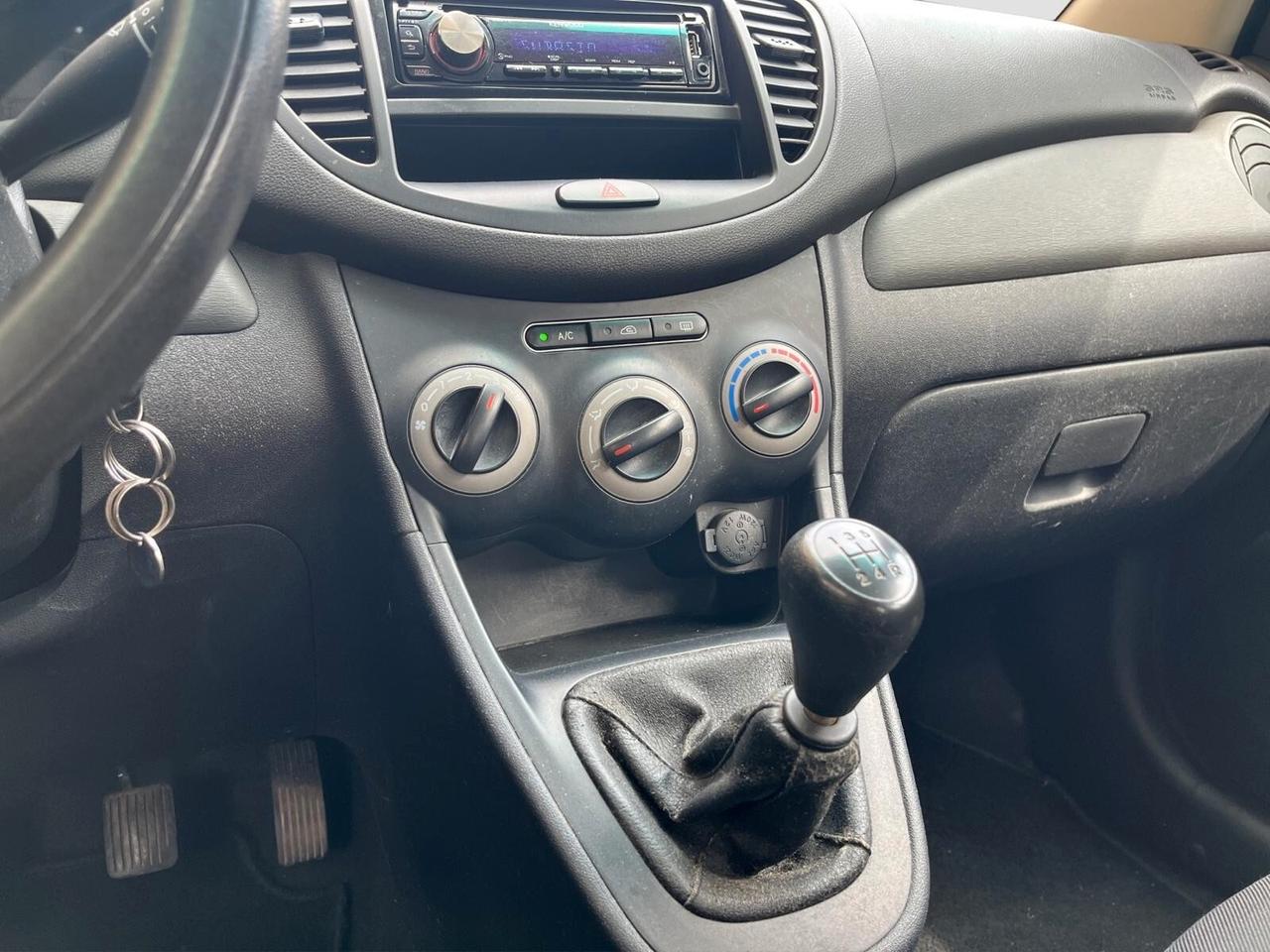 Hyundai i10 1.1 BENZINA 69 CV Style 2011