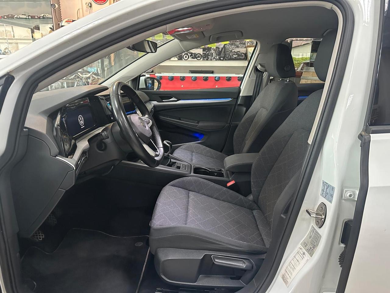 Volkswagen Golf 1.5 TSI 130 HP UNIPR. PERFETTA PARI AL NUOVO FULL OPT.
