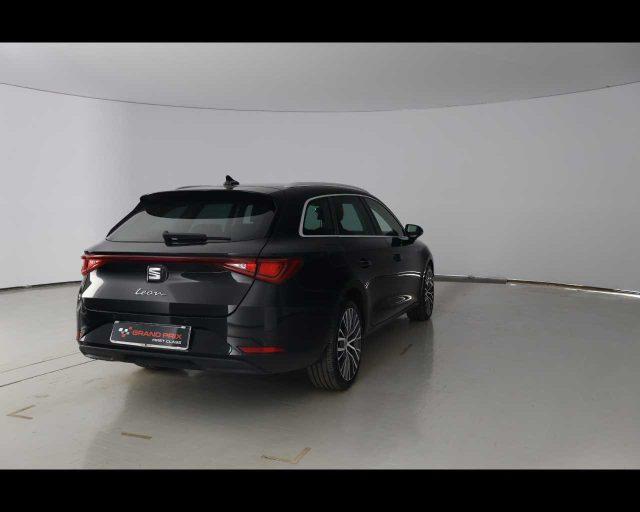 SEAT Leon Sportstourer 1.5 eTSI 150 CV DSG Xcellence