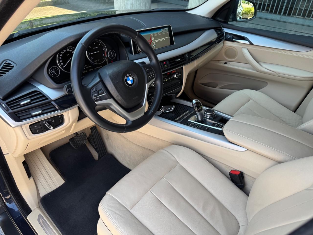 BMW X5 xDrive25d 218 CV – Garanzia 12 Mesi