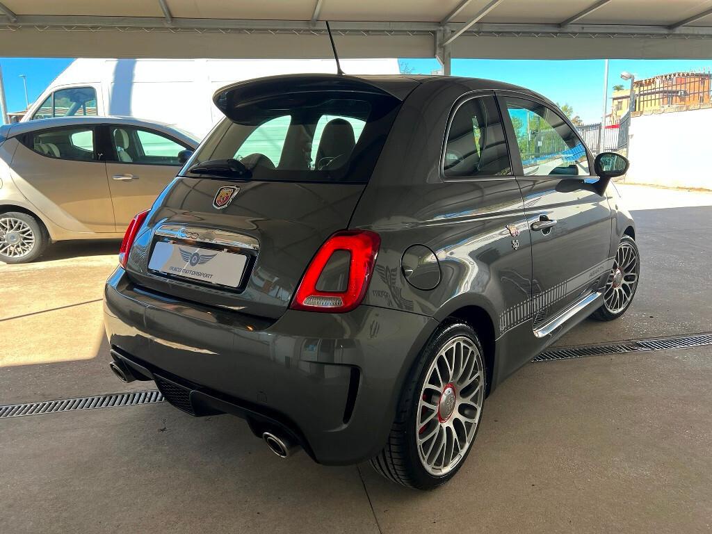 Abarth 595 1.4 Turbo 140 CV / Cambio MTA F1 / E6