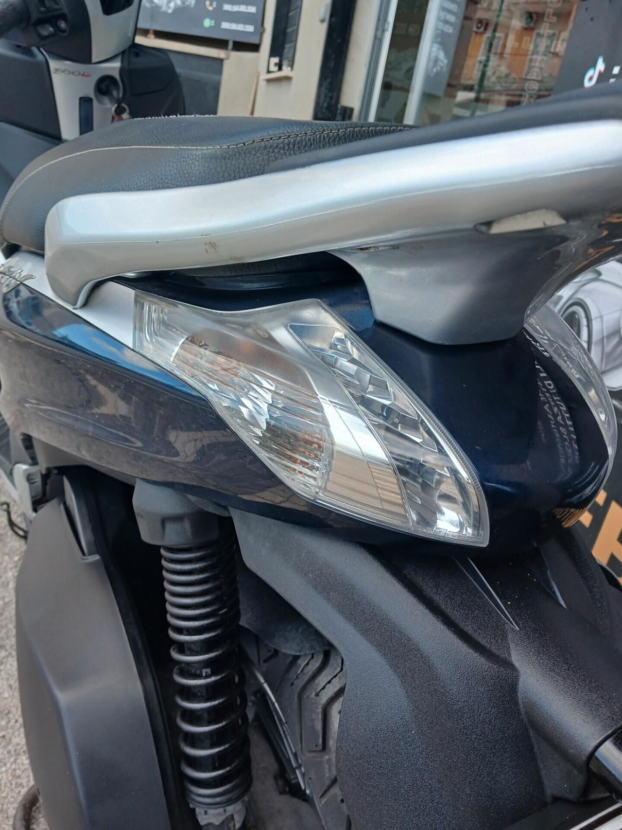 Piaggio Beverly 300 GARANTITO 12 MESI