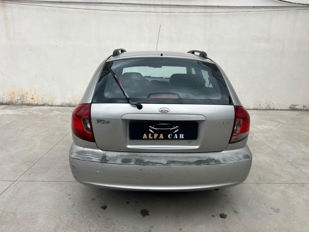KIA RIO 1.3i 82cv 2004!! PARI A NUOVO!!