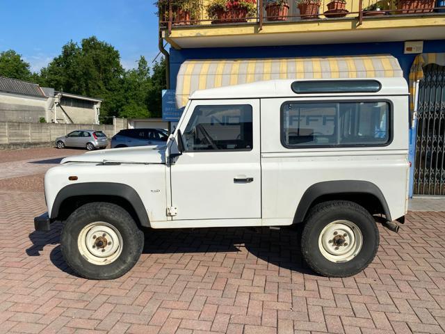 LAND ROVER Defender 90 2.5 Td5 3 posti