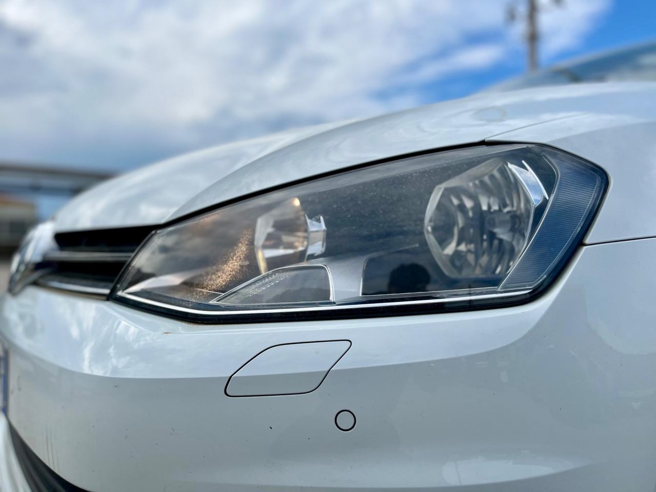 Volkswagen Golf 2.0 TDI 5p. Highline BlueMotion Technology