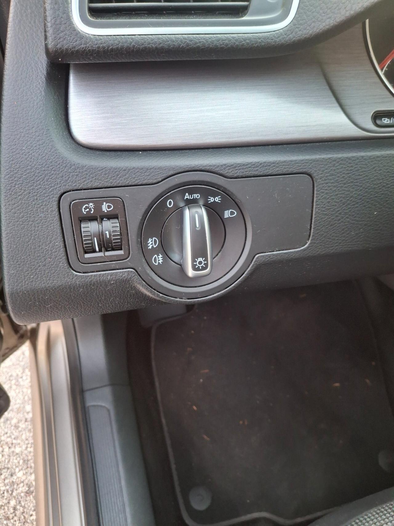 Volkswagen Passat 2.0 TDI DSG Comfortline BM.Tech.