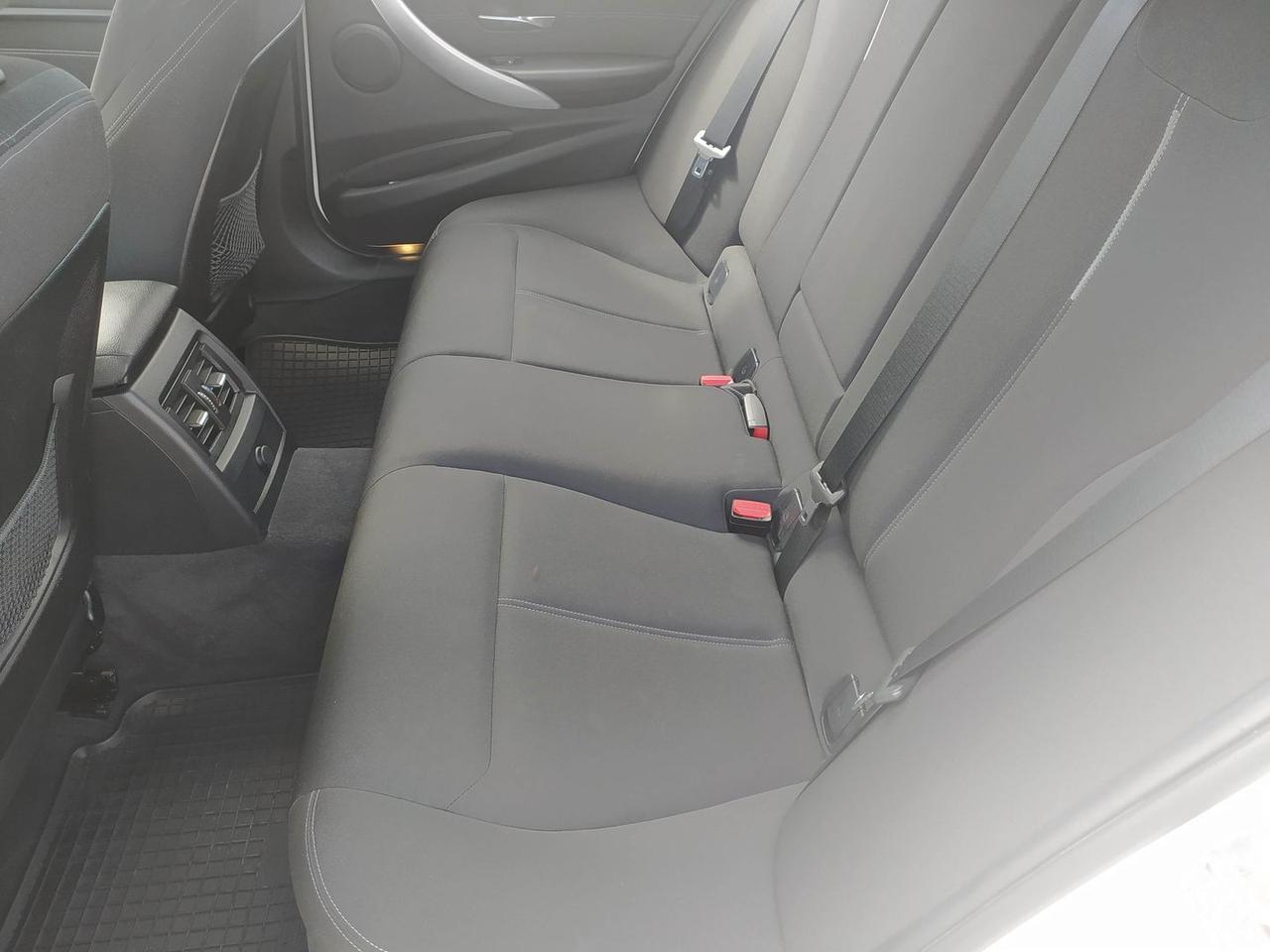 Bmw 320 Sport 320 d #11178