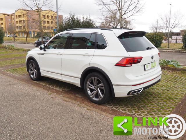 VOLKSWAGEN Tiguan 1.5 TSI 150 CV R-Line FINANZIABILE C/GARANZIA