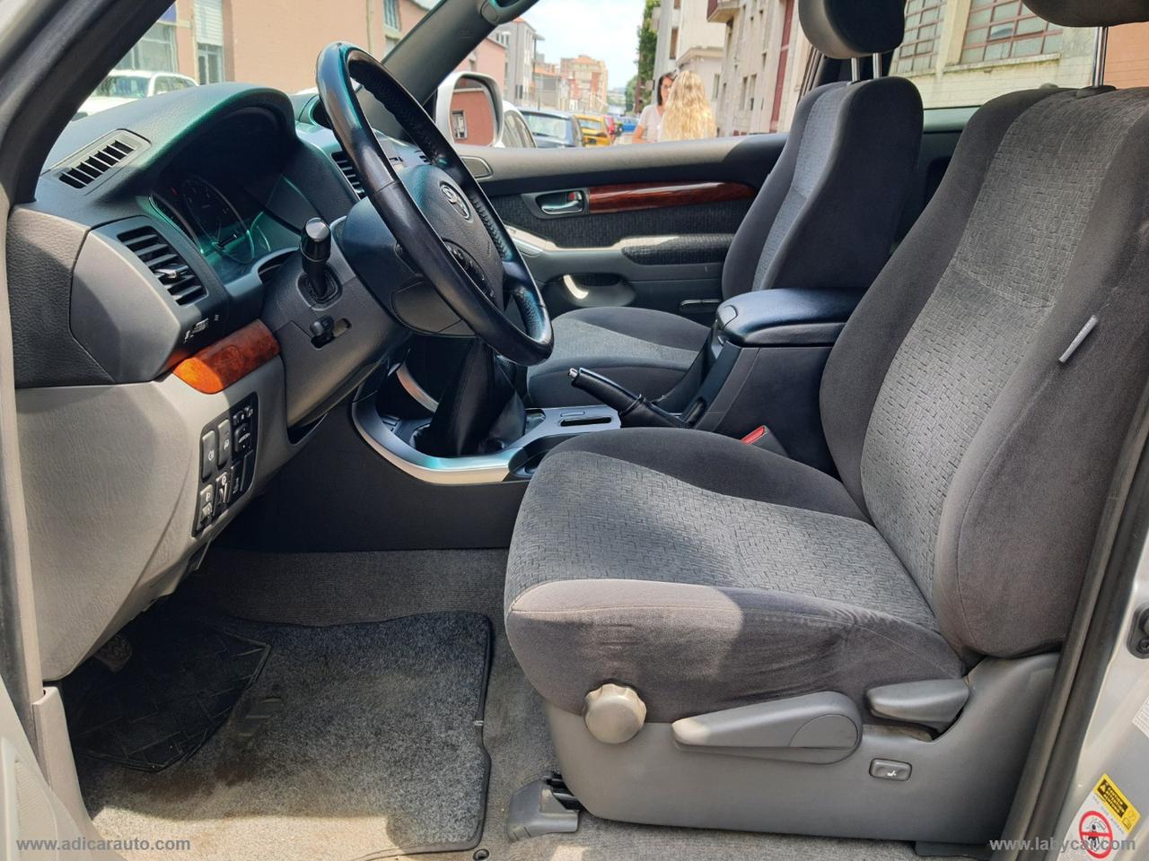TOYOTA Land Cruiser 3.0 D-4D 16V 3p.