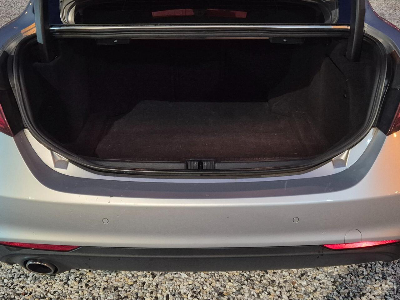 Alfa Romeo Giulia 2.2 Turbodiesel 150 CV AT8 Business