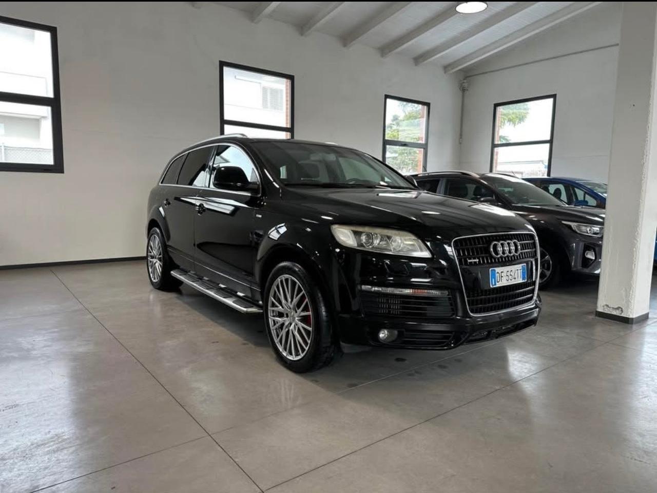 Audi Q7 3.0 V6 TDI 233CV quattro tiptronic Advanced Plus
