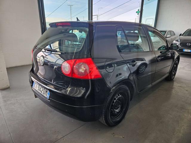 Volkswagen Golf 5p 1.6 fsi Comfortline neopatentati