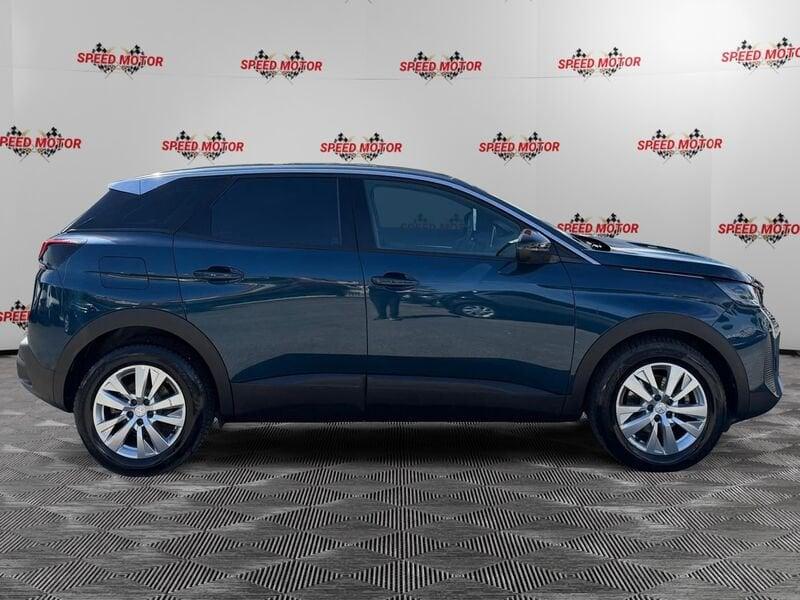 Peugeot 3008 BlueHDI 130 EAT8 Active Pack, FULL LED, RETROCAMERA