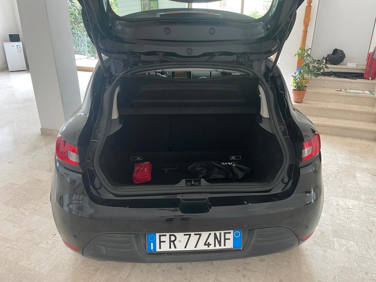 RENAULT CLIO 1.2 12V 90.000 KM "COME NUOVA"