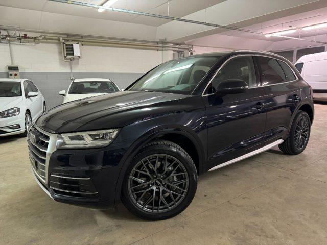 AUDI Q5 40 TDI quattro Business Sport
