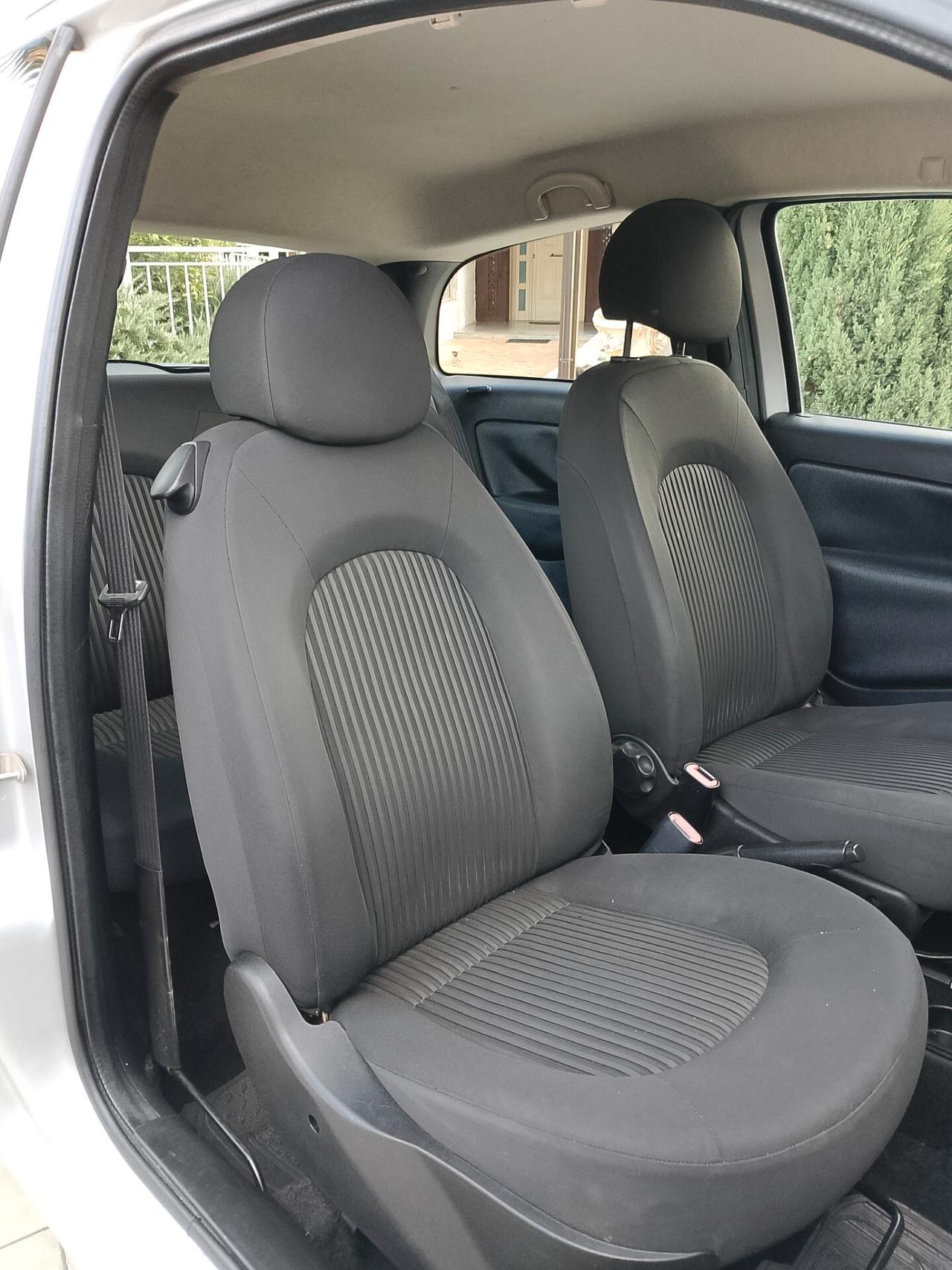 Lancia Ypsilon 1.4 Argento Ecochic GPL