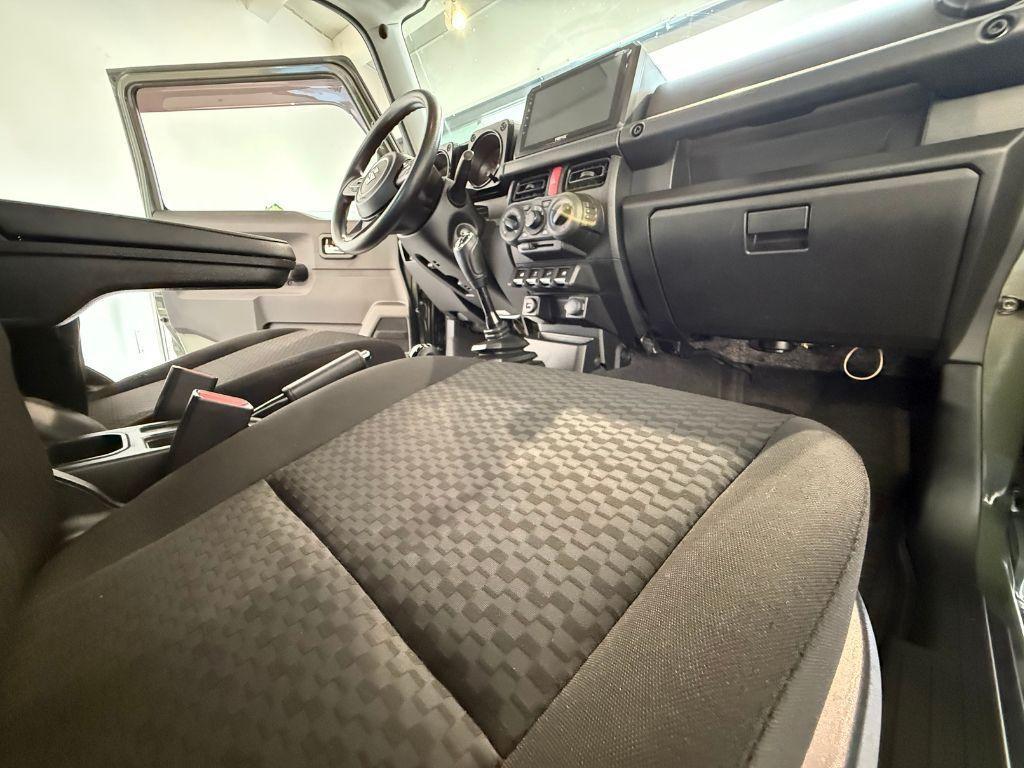 SUZUKI - Jimny 1.5 Pro 4WD AllGrip