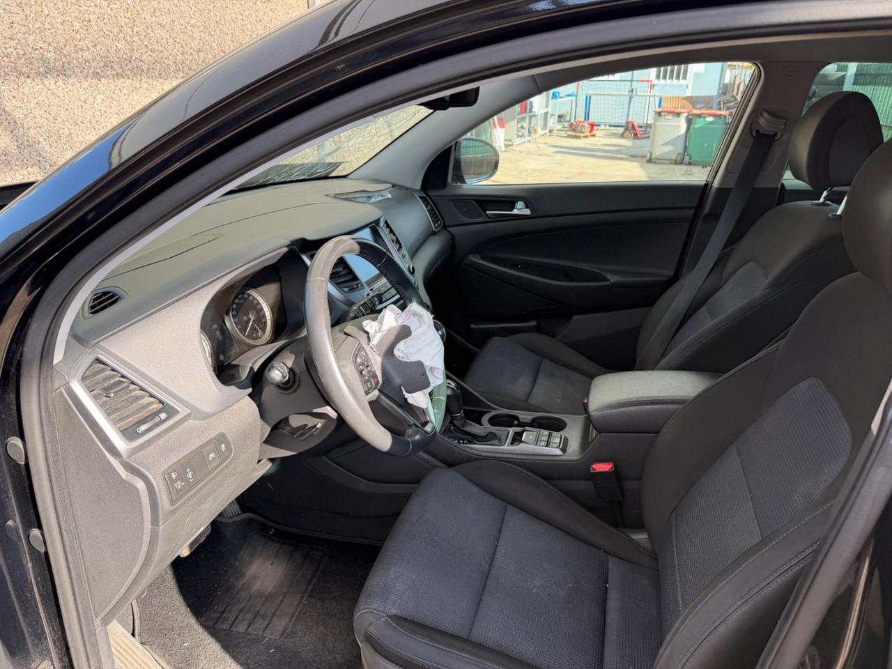 HYUNDAI TUCSON 2018 1.7 CRDi AUTOMATICO INCIDENTATO