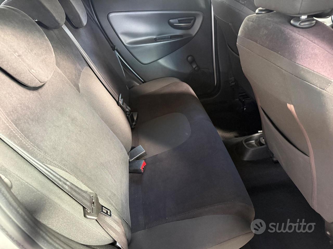 Lancia Ypsilon 1.2 Benzina 69 CV 5 porte Gold - 20