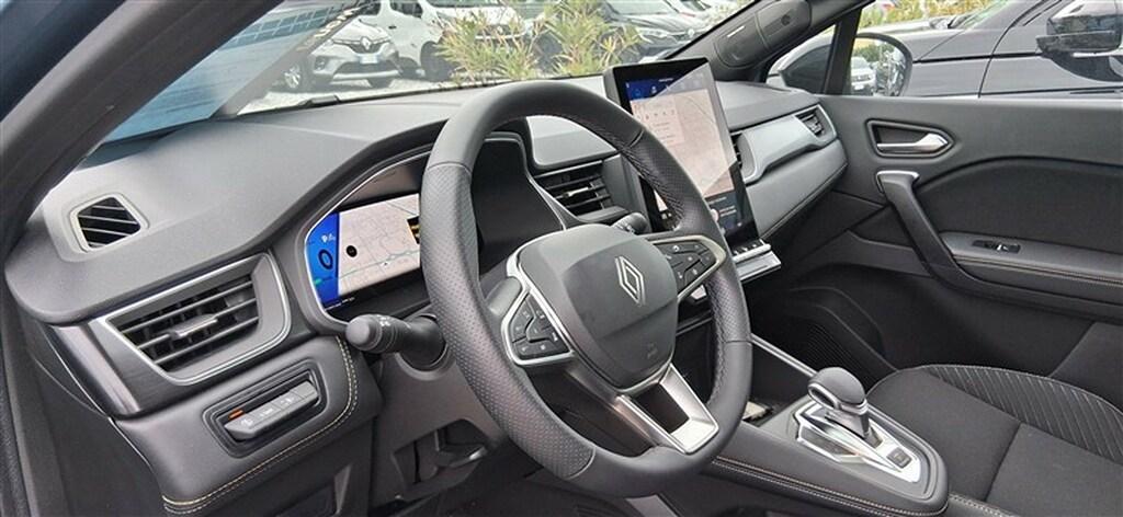 Renault Captur 1.6 E-Tech full hybrid Iconic Auto